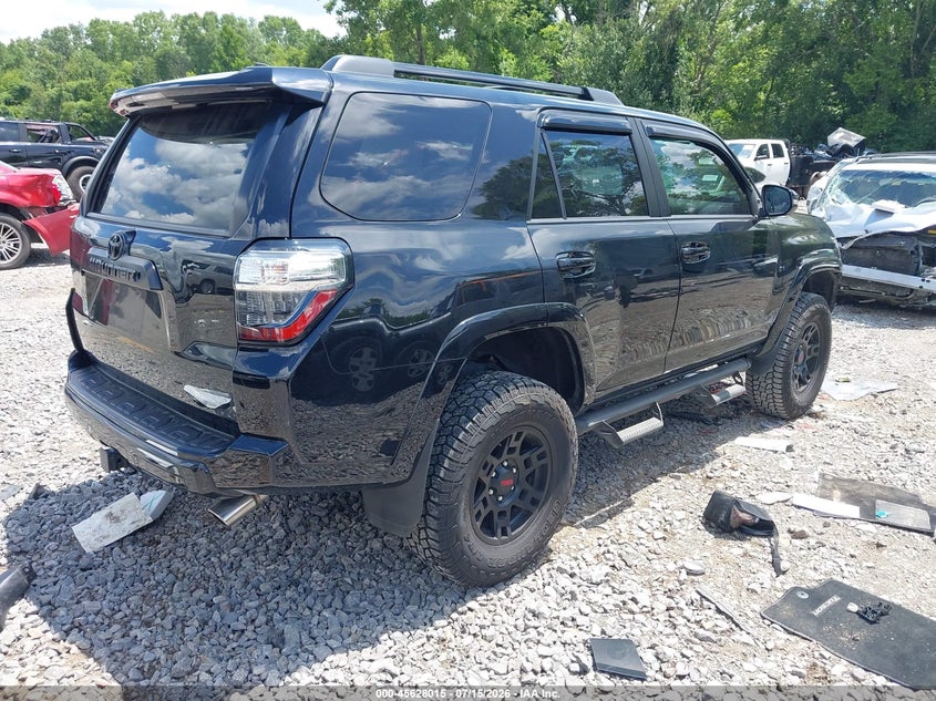 2019 TOYOTA 4RUNNER auction photo 4