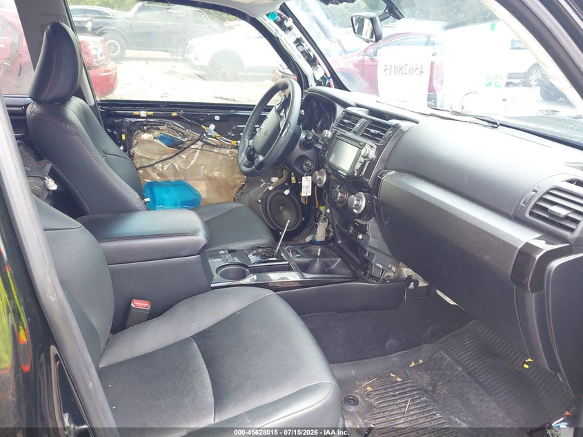2019 TOYOTA 4RUNNER auction photo 5