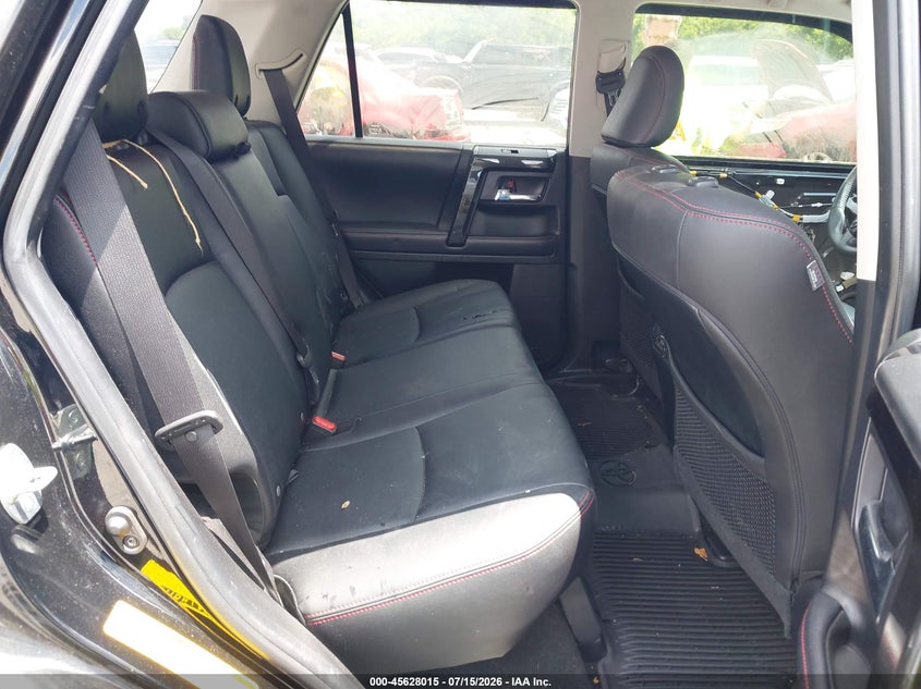 2019 TOYOTA 4RUNNER auction photo 8