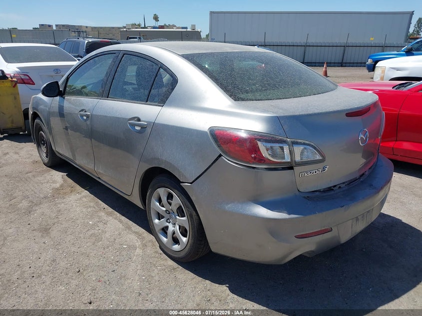Vin: jm1bl1uf8c1580147, lot: 46126512, mazda mazda3 i sport 20123