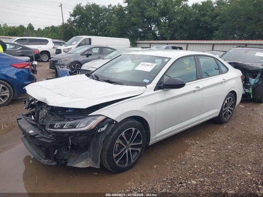 2025 VOLKSWAGEN JETTA auction photo 2