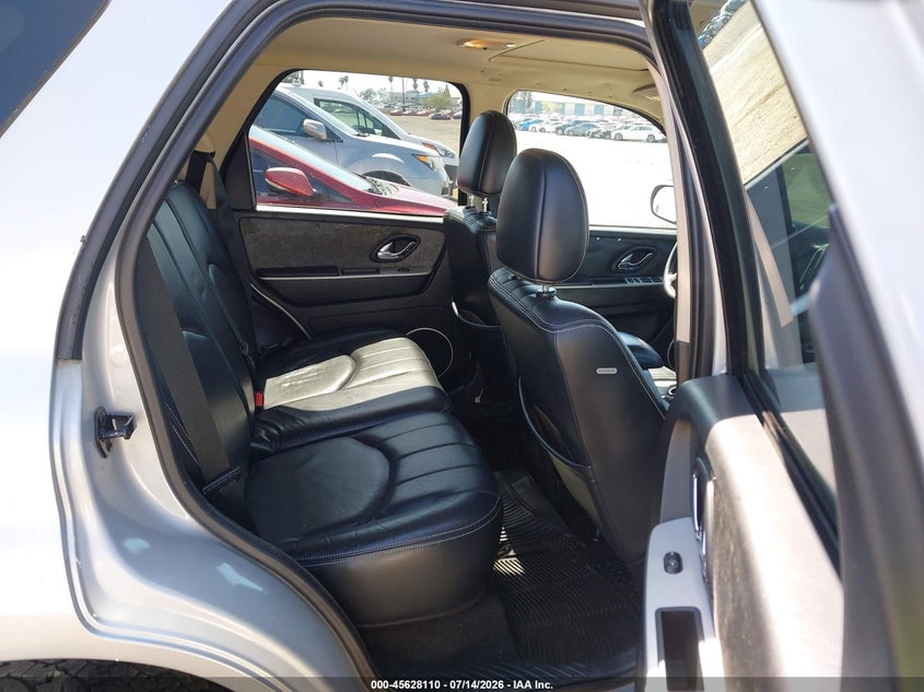 2005 Mercury Mariner Luxury/Premier VIN: 4M2CU56135DJ29679 Lot: 45628110