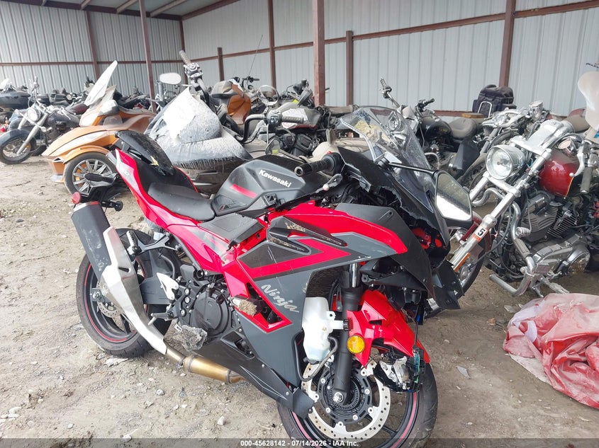 2025 Kawasaki Ex500