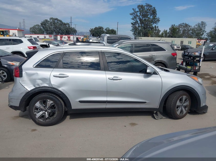 2018 Kia Niro Ex VIN: KNDCE3LC4J5126081 Lot: 45628145