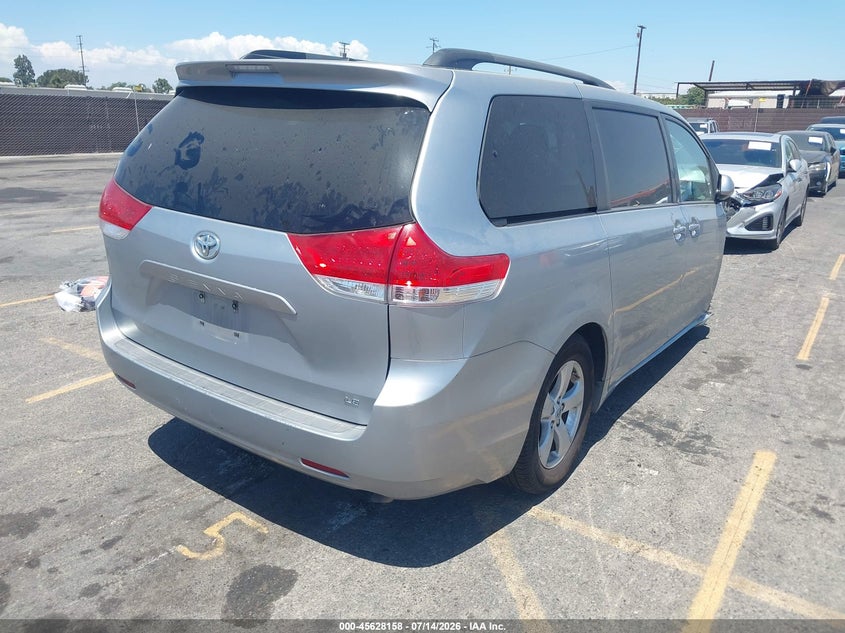 AtlanticExpress - Toyota Sienna