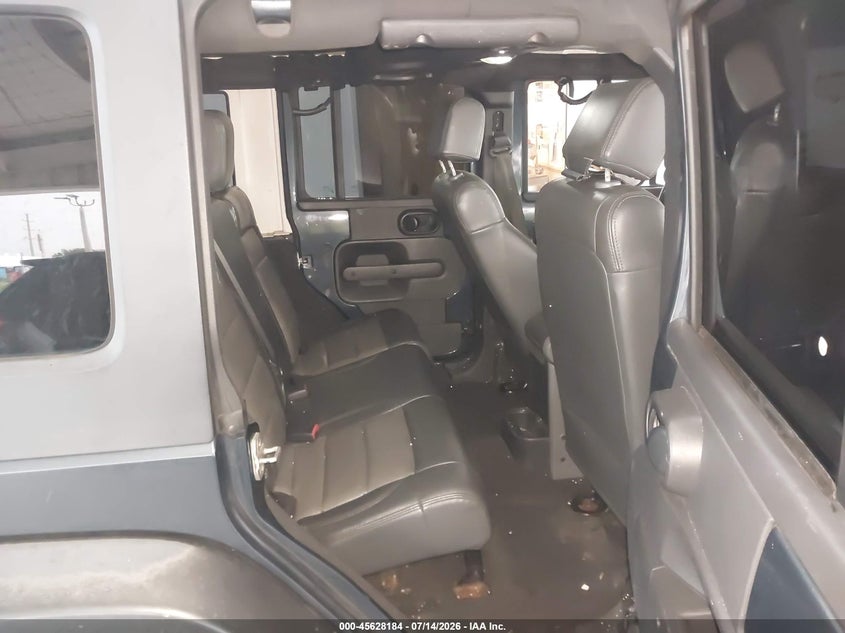 2007 Jeep Wrangler Unlimited Sahara VIN: 1J4GA59177L190757 Lot: 45628184