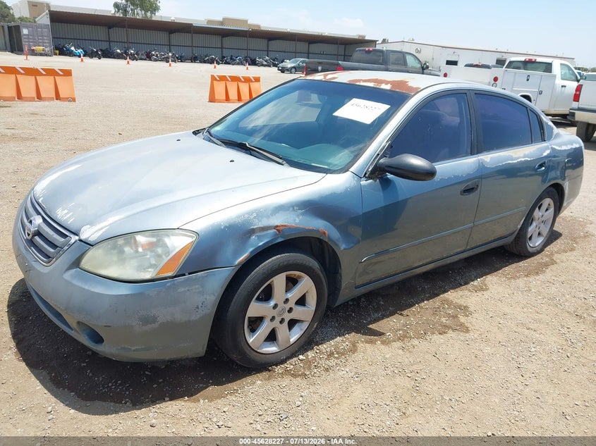 2002 Nissan Altima 2.5 S 1N4AL11D32C170685 photo 1