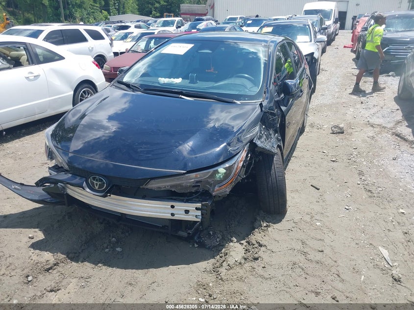 2025 Toyota Corolla, Front End, IAAI, VIN 5YFB4MDE9SP255684 — photo 2