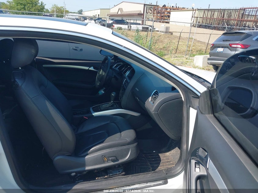2012 AUDI A5 auction photo 5