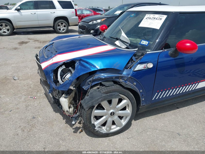 2008 Mini Cooper S VIN: WMWMF73518TT90663 Lot: 45628428