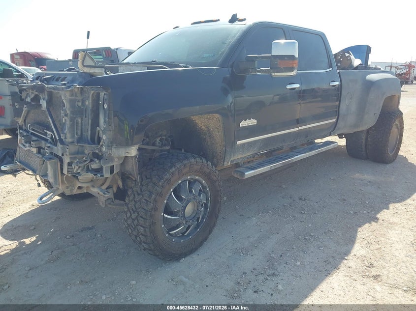 2017 CHEVROLET SILVERADO 3500HD auction photo 2