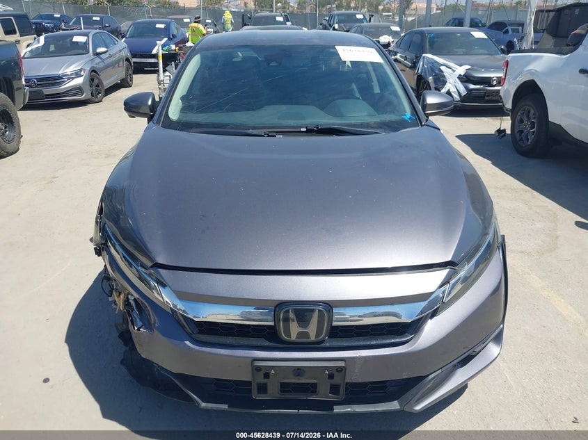 2018 Honda Clarity Plug-In Hybrid Touring VIN: JHMZC5F38JC008729 Lot: 45628439