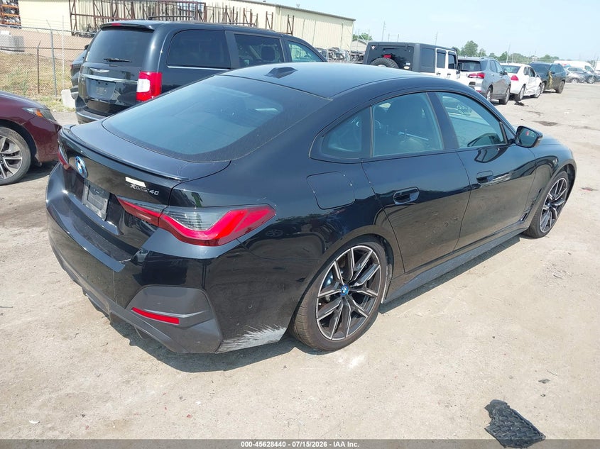 Vin: wby83fb0xrfr76385, lot: 46126906, bmw i4 gran coupe xdrive40 20244