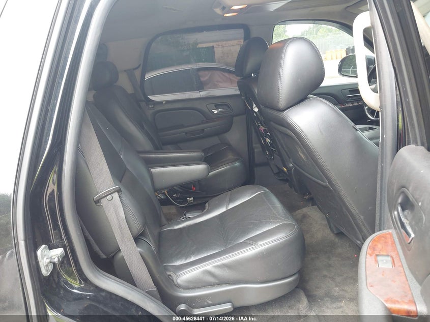 2010 CHEVROLET TAHOE auction photo 8