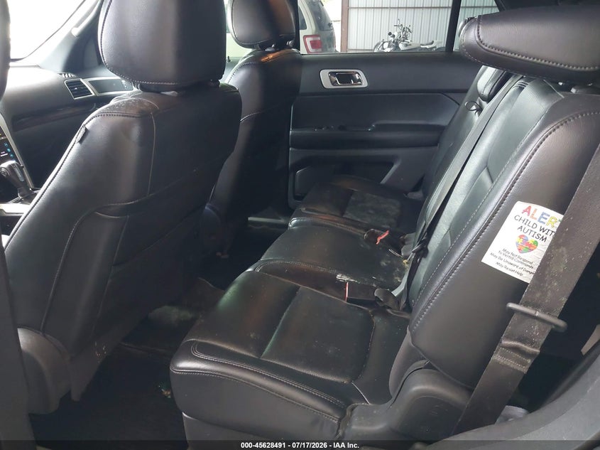 2011 FORD EXPLORER auction photo 8
