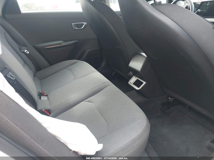 2025 Kia K4 Lxs VIN: 3KPFT4DE3SE074733 Lot: 45628501