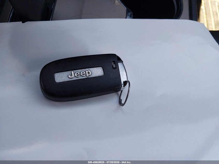 2015 Jeep Grand Cherokee Limited VIN: 1C4RJFBG5FC643825 Lot: 45628525