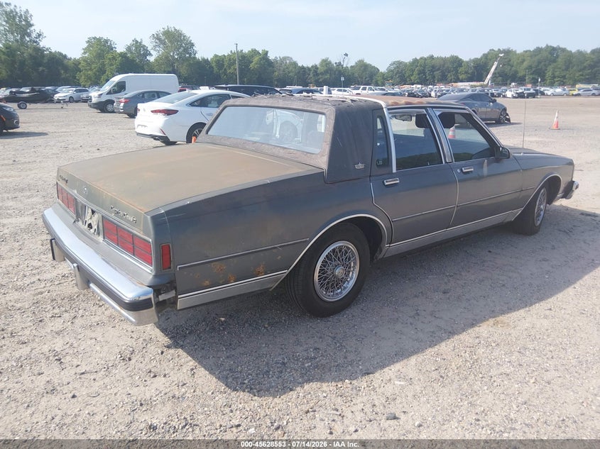 1986 CHEVROLET CAPRICE auction photo 4