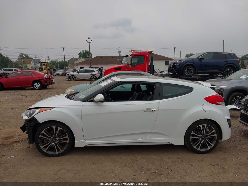 2016 Hyundai Veloster Turbo VIN: KMHTC6AE4GU273975 Lot: 45628589