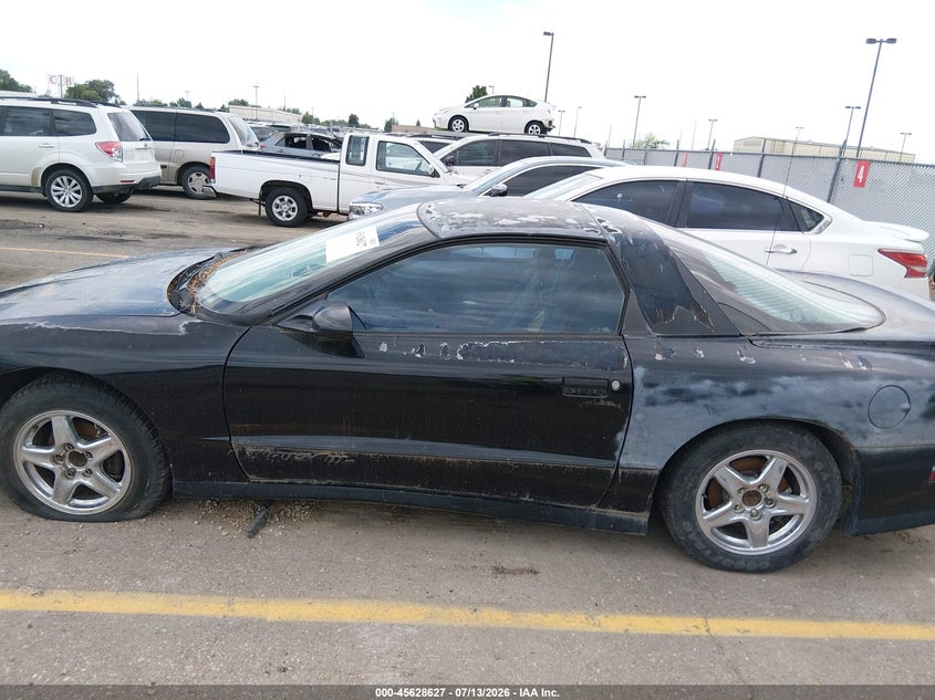 1994 Pontiac Firebird Formula/Trans Am/Gt VIN: 2G2FV22P2R2246288 Lot: 45628627