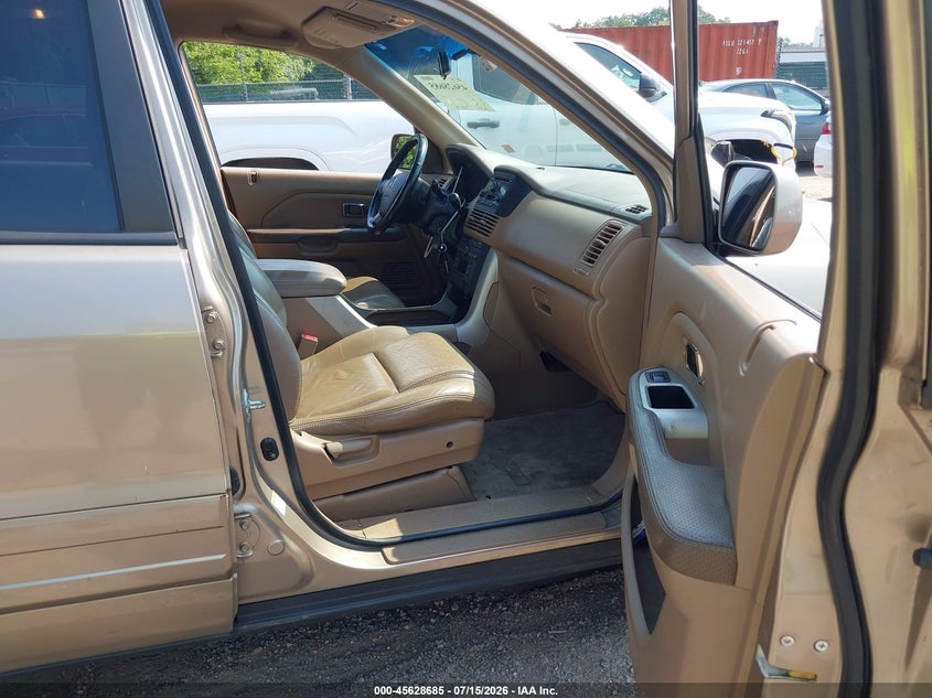 2004 HONDA PILOT auction photo 5