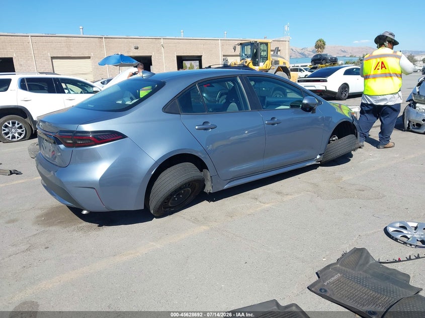 2020 TOYOTA COROLLA auction photo 4