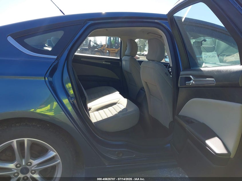 2018 FORD FUSION HYBRID auction photo 8