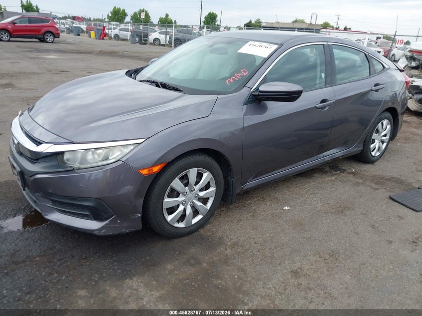 2017 Honda Civic, Right Front, IAAI, VIN 2HGFC2F57HH564334 — photo 2