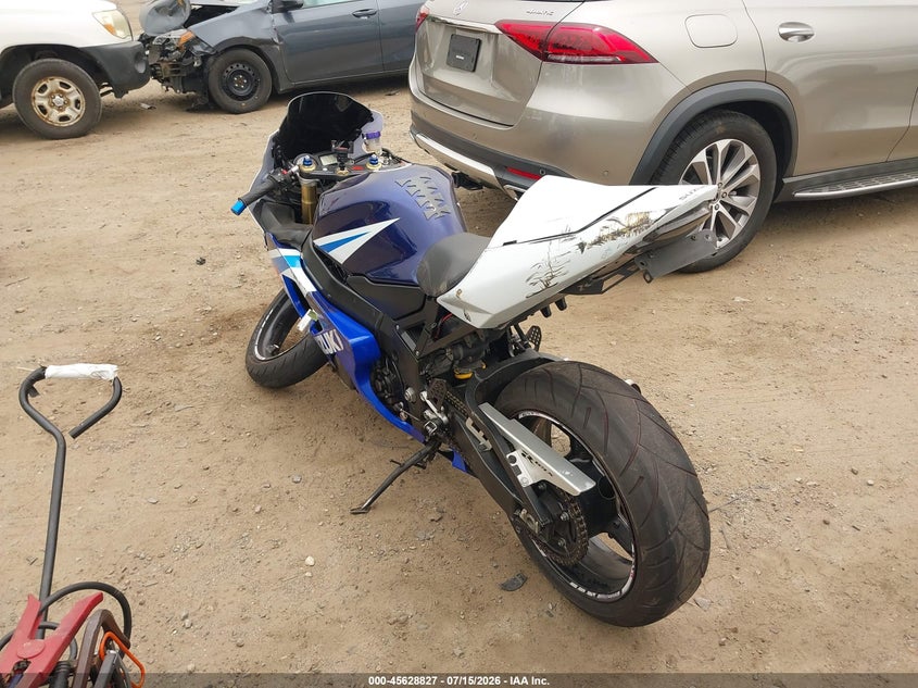 2005 Suzuki Gsx-R600 K VIN: JS1GN7CA352110852 Lot: 45628827