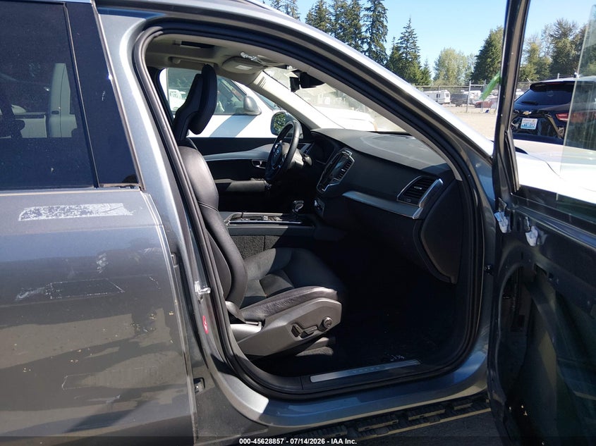 2017 VOLVO XC90 auction photo 5