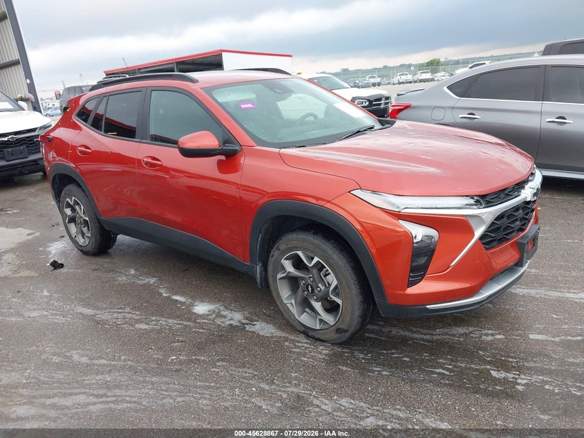 2024 CHEVROLET TRAX auction photo 1