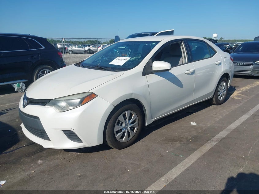 2014 Toyota Corolla, Стихия, IAAI, VIN 5YFBPRHE7EP005900 — фото 2