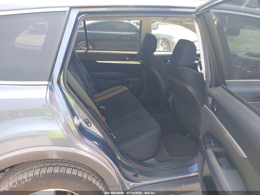 2013 SUBARU OUTBACK auction photo 8