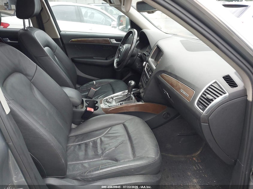 2010 AUDI Q5 auction photo 5