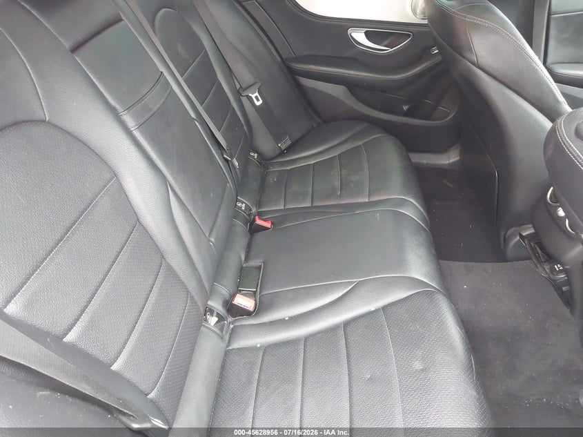 MERCEDES-BENZ C 300 2016 VIN 55SWF4KB2GU100691