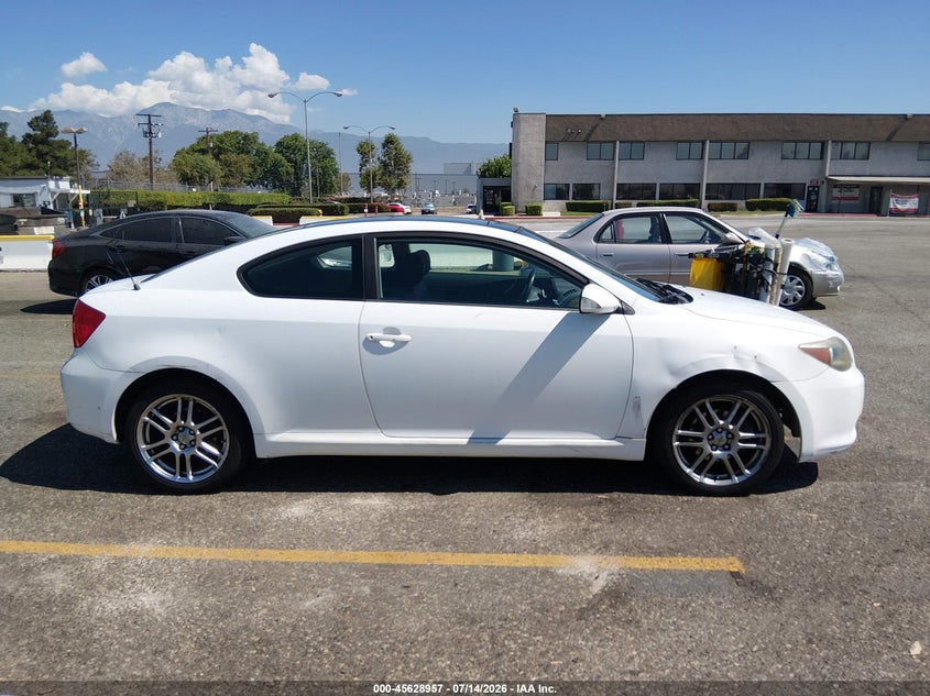 2005 Scion Tc VIN: JTKDE167650047806 Lot: 45628957