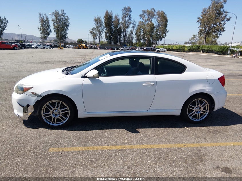 2005 Scion Tc VIN: JTKDE167650047806 Lot: 45628957