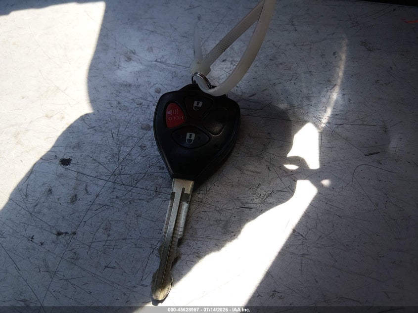 2005 Scion Tc VIN: JTKDE167650047806 Lot: 45628957