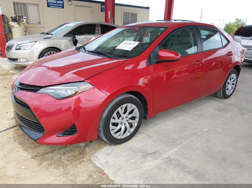 2017 TOYOTA COROLLA auction photo 2