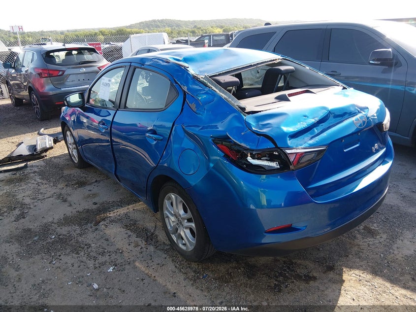 2016 SCION IA auction photo 3