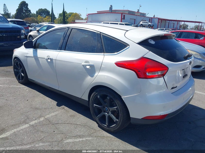 Vin: 1fadp3n24fl221378, lot: 46127453, ford focus titanium 20153