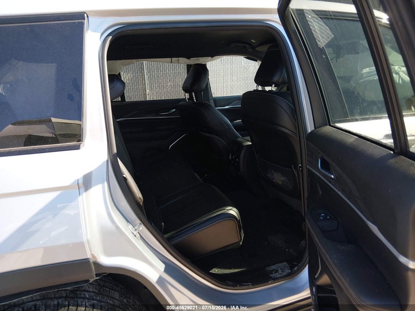 2025 Jeep Grand Cherokee Limited 4X4 VIN: 1C4RJHBGXSC307481 Lot: 45629021