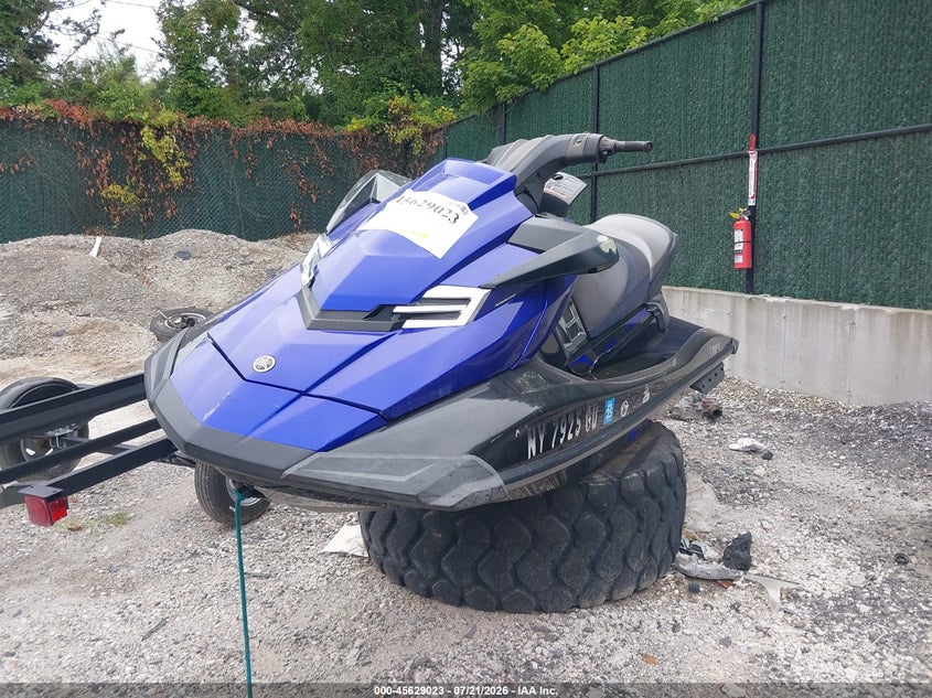 2014 YAMAHA FX-CRUISER SHO auction photo 6