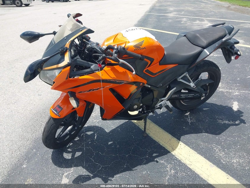 2016 HONDA CBR300 auction photo 2