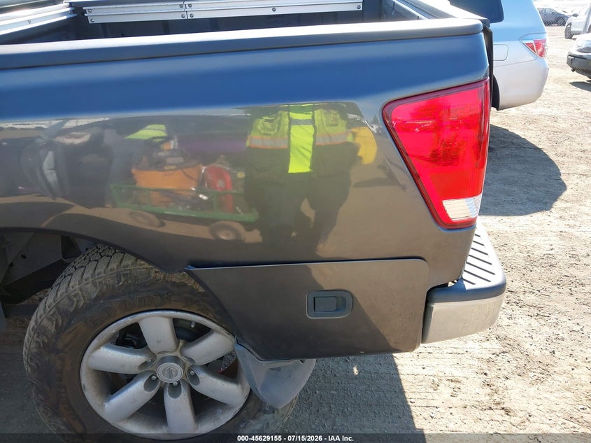 2011 Nissan Titan Sv VIN: 1N6AA0EC1BN318040 Lot: 45629155