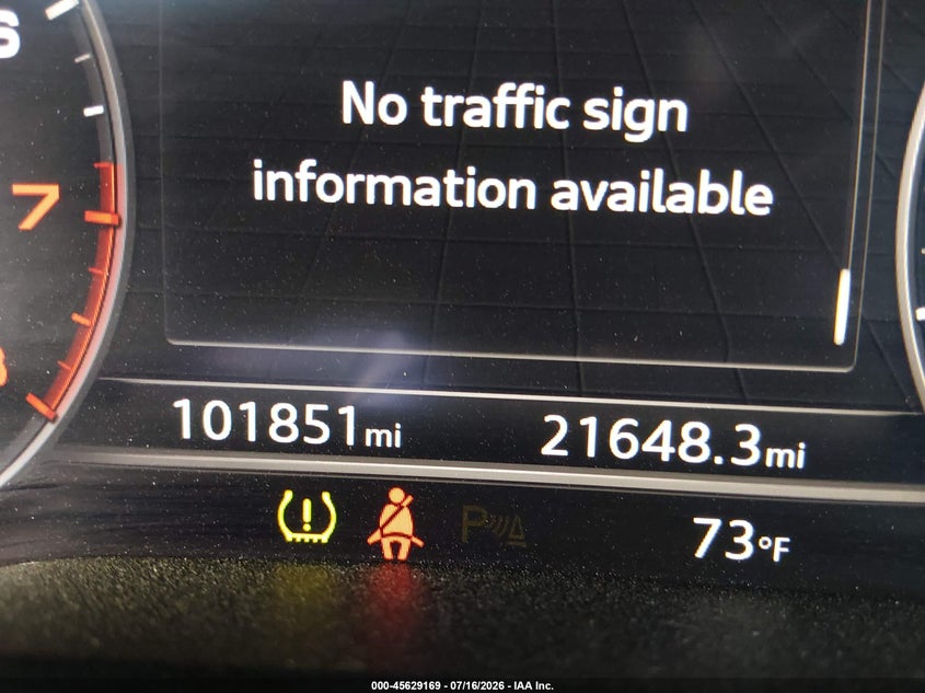 2018 Audi A4 2.0T Premium/2.0T Tech Premium VIN: WAUENAF49JN017887 Lot: 45629169