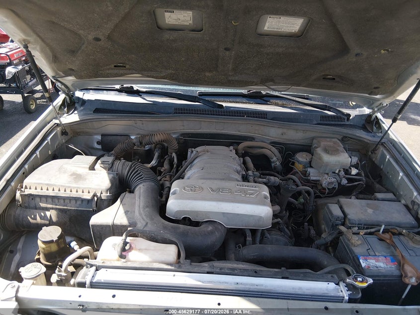 2003 Toyota 4Runner Sr5 V8 VIN: JTEBT14RX38000684 Lot: 45629177