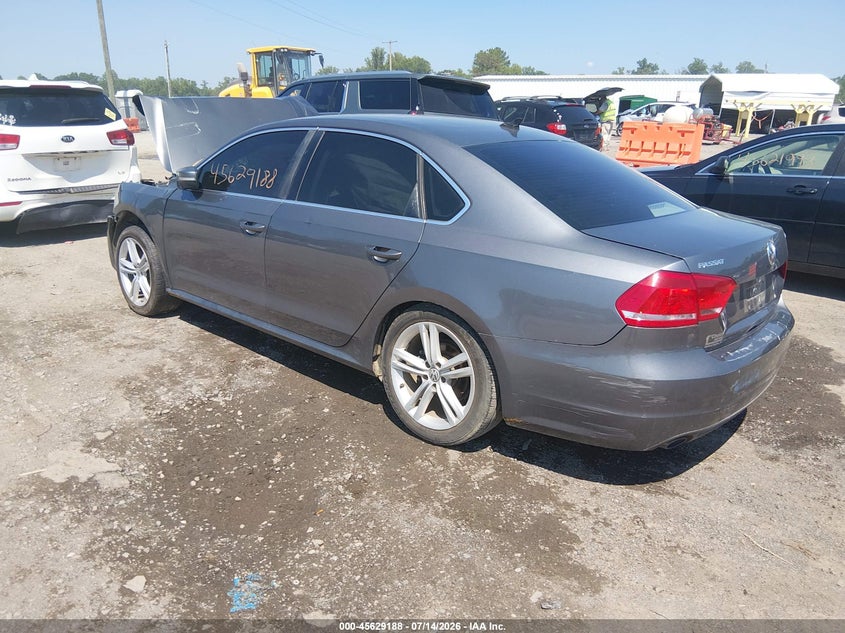 2014 VOLKSWAGEN PASSAT auction photo 3