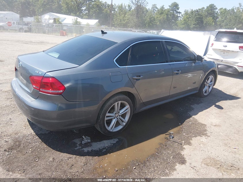 2014 VOLKSWAGEN PASSAT auction photo 4