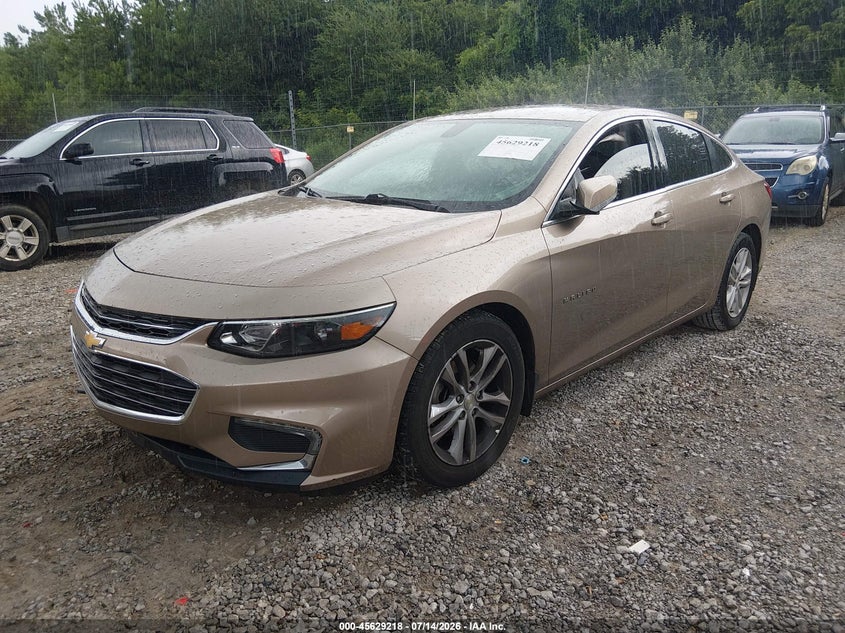 2018 CHEVROLET MALIBU auction photo 2